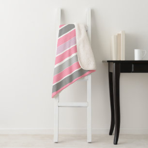 Rosa und graue Streifen Sherpadecke