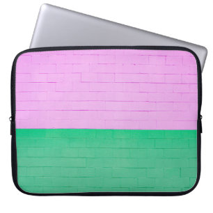 ROSA UND GRÜN GESTRICHENE WAND LAPTOPSCHUTZHÜLLE