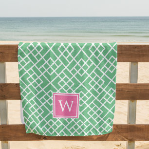 Rosa und grüne Bambus-Gittermuster-Monogramm Strandtuch