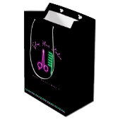 Rosa und grüne Neon Hair Studio Geschenktasche - C Mittlere Geschenktüte (Rückseite Schrägansicht)