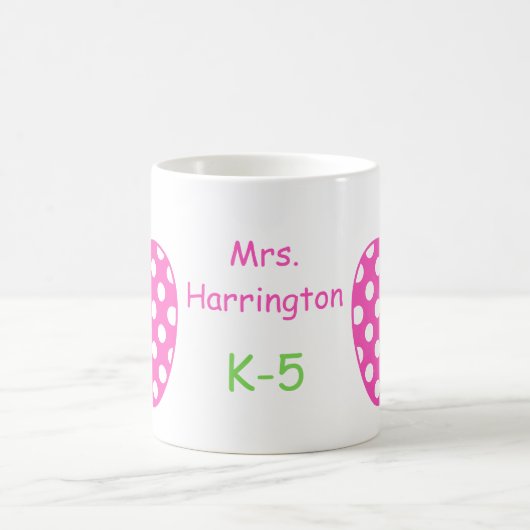 Rosa und grüner Polka Dotapfel Kaffeetasse (Mittel)