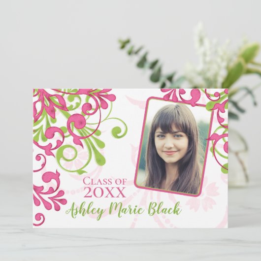 Rosa und grünes Foto Abschluss Einladung (Stehend Vorderseite)