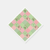 Rosa und grünes Gingham Patchwork Papier Napkins Serviette (Ecke)