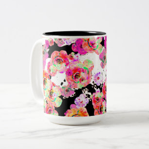 Rosa und Korallenfrühlingsflora auf Schwarz und We Zweifarbige Tasse