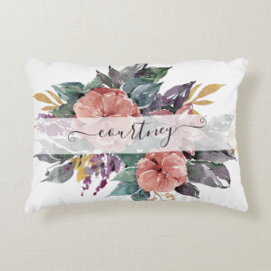 Rosa und lila Aquarellblumen personalisiert Dekokissen