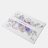 Rosa und lila Aquarellblumen personalisiert Fußmatte (Schrägansicht)