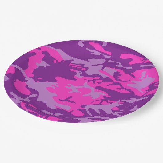 Rosa und lila Camouflage Pappteller (Schrägansicht)