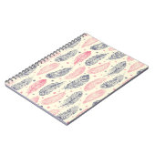 rosa und Lila Ethnic Fether-Muster Notizblock (Linke Seite)