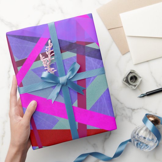 rosa und Lila geometrische Linien Geschenkpapier (Schenken)