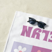 Rosa und Lila Karton Groovy Daisy Strandtuch (Beispiel)