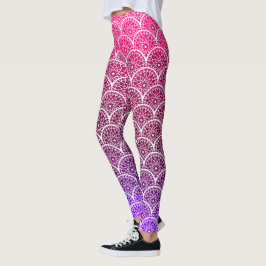 Rosa und Lila Leggings mit blühenden Scallopten