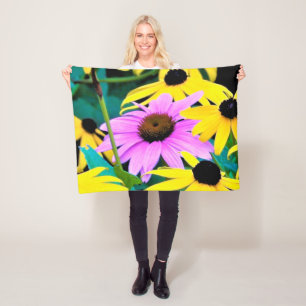 Rosa und lila Sonnenhut mit gelben Blumen Fleecedecke