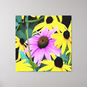 Rosa und lila Sonnenhut mit gelben Blumen Leinwanddruck