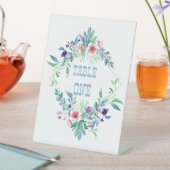 Rosa und Lila Tabletten Sockelschild (In Situ)