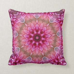 Rosa und magentarote Mandala Kissen