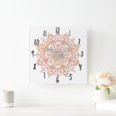 Rosa und Orange Mandala auf weißem Glam Quadratische Wanduhr (Zuhause)