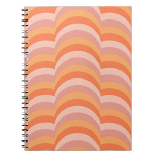 Rosa und orange Retro-Stil-Kurvenmuster Notizblock
