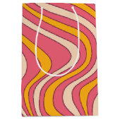 Rosa und orangefarbene Retrowellen Mittlere Geschenktüte (Vorderseite)