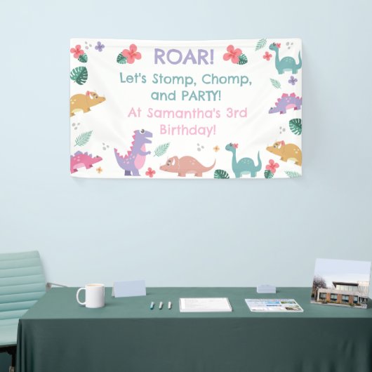 Rosa und Pastell Mädchen-Dinosaurier Banner (Messeveranstaltung)