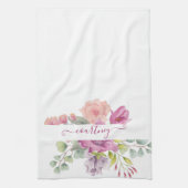 Rosa und pfirsiche Aquarellblumen personalisiert Geschirrtuch (Vertikal)