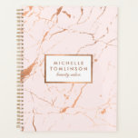Rosa und Rose Gold Marmor Terminkalender Planer<br><div class="desc">Ein luxuriöses Rosa- und Imitat-Rose mit goldgelbem Hintergrund verleiht diesem beruflichen Terminkalender eine schicke Ästhetik. Ihr Name oder Firmenname ist elegant in einem Imitat Rose Gold gerahmt Box auf der Titelseite. Ideal für Schönheitssalons, Haarstylisten, Wellness-Center, Hochzeitsplaner, Veranstaltungsplaner, Lehrer und vieles mehr. Kunst und Design © 1201AM Design Studio | www.1201am.com...</div>