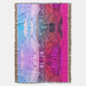 Rosa und rote Doodart Landschaft Throw Blanket Decke (Vorderseite Vertikal)