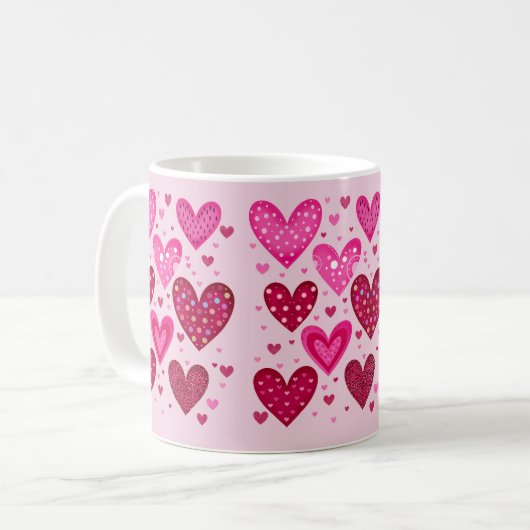 Rosa und rote gemusterte Herzen Kaffeetasse (Vorderseite Links)