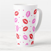 Rosa und rote Lippen und Herz-Keramik Latte Tasse (Rechte Ecke)
