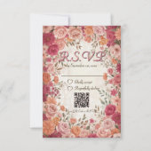 Rosa und rote romantische Frühlingsblumen QR-Code  RSVP Karte (Vorderseite)