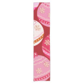 Rosa und rote Weihnachtsbaumchen Kurzer Tischläufer (Vorderseite)