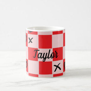 Rosa und rote X's und O's tic tac toe herzen Kaffeetasse