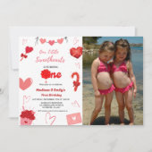 Rosa und Rotes Herz Valentine Twin Erster Geburtst Einladung (Vorderseite)