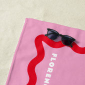 Rosa und rotes Rätsel mit Text Strandtuch (Beispiel)