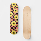 Rosa und schwarz Gelb- und Sonnenblumen Skateboard (Vorderseite)
