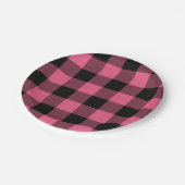 Rosa und schwarz karierte Quadrate Buffalo Kariert Pappteller (Schrägansicht)