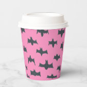 Rosa und schwarze Halloween-Fledermäuse Pappbecher (Vorderseite)