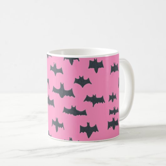 Rosa und schwarze Halloweenboote Kaffeetasse (VorderseiteRechts)