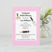 Rosa und schwarze Kochgeschirr Bridal-Dusche Einla Einladung (Stehend Vorderseite)