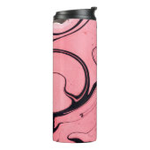 Rosa und schwarze Marmortextur. Handgemalt Thermosbecher (Nach links gedreht)