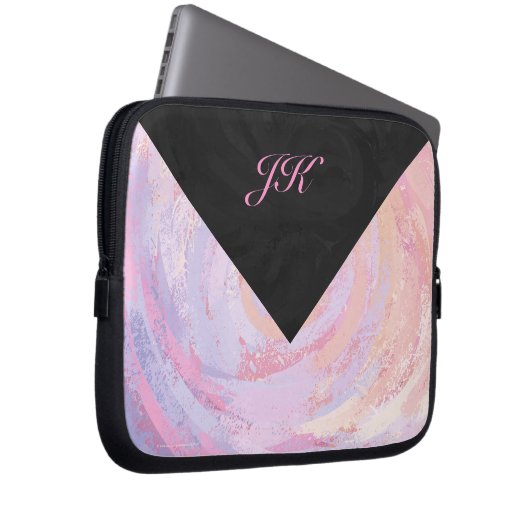 Rosa und Schwarze Monogramm Laptopschutzhülle (Vorne Rechts)