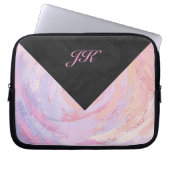 Rosa und Schwarze Monogramm Laptopschutzhülle (Vorderseite)