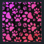 Rosa und schwarze Paw-Prints| Lila Halstuch<br><div class="desc">Drucke! Musterdruck mit Pfosten eines Hundes oder einer Katze in Hot-Pink,  lila und schwarz grafisches Design.</div>