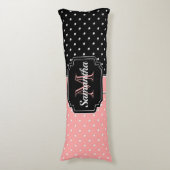 rosa und schwarze Punkte Seitenschläferkissen (Vorderseite Vertikal)