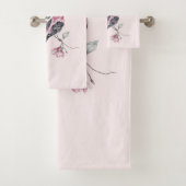 Rosa und schwarze Vögel auf einem Baumzweig Badhandtuch Set (Insitu)