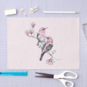 Rosa und schwarze Vögel auf einem Baumzweig Seidenpapier (Handwerk)