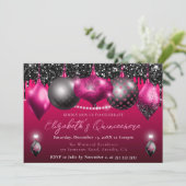 Rosa und schwarze Weihnachtsschmuck Quinceanera Einladung (Stehend Vorderseite)