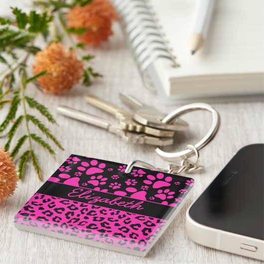 Rosa und schwarzer Leopard-Druck und Tatzen Schlüsselanhänger (Vorderseite rechts)