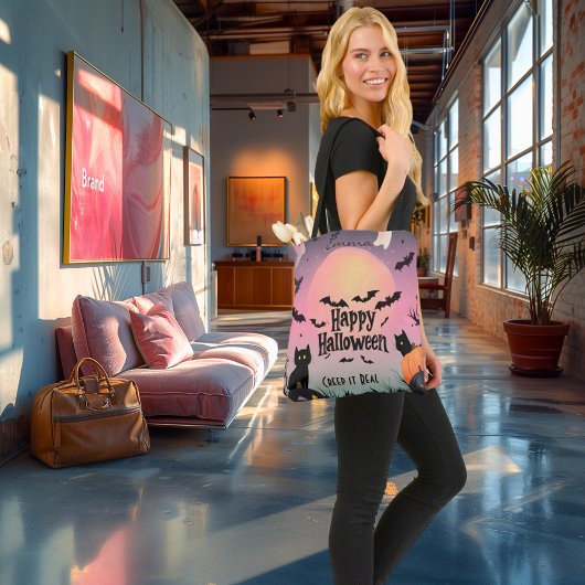 Rosa und schwarzes Halloween mit Fledermäusen und  Tasche