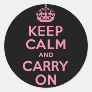 Rosa und Schwarzes Keep Calm And Carry On Runder Aufkleber