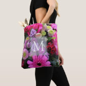Rosa und violette Blume Personalisiert Monogramm Tasche (Von Nahem)